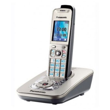 DECT-телефон Panasonic KX-TG8421RUN Platinum (автоответчик)